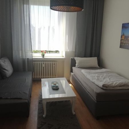 Wohnung In Koeln Exteriör bild