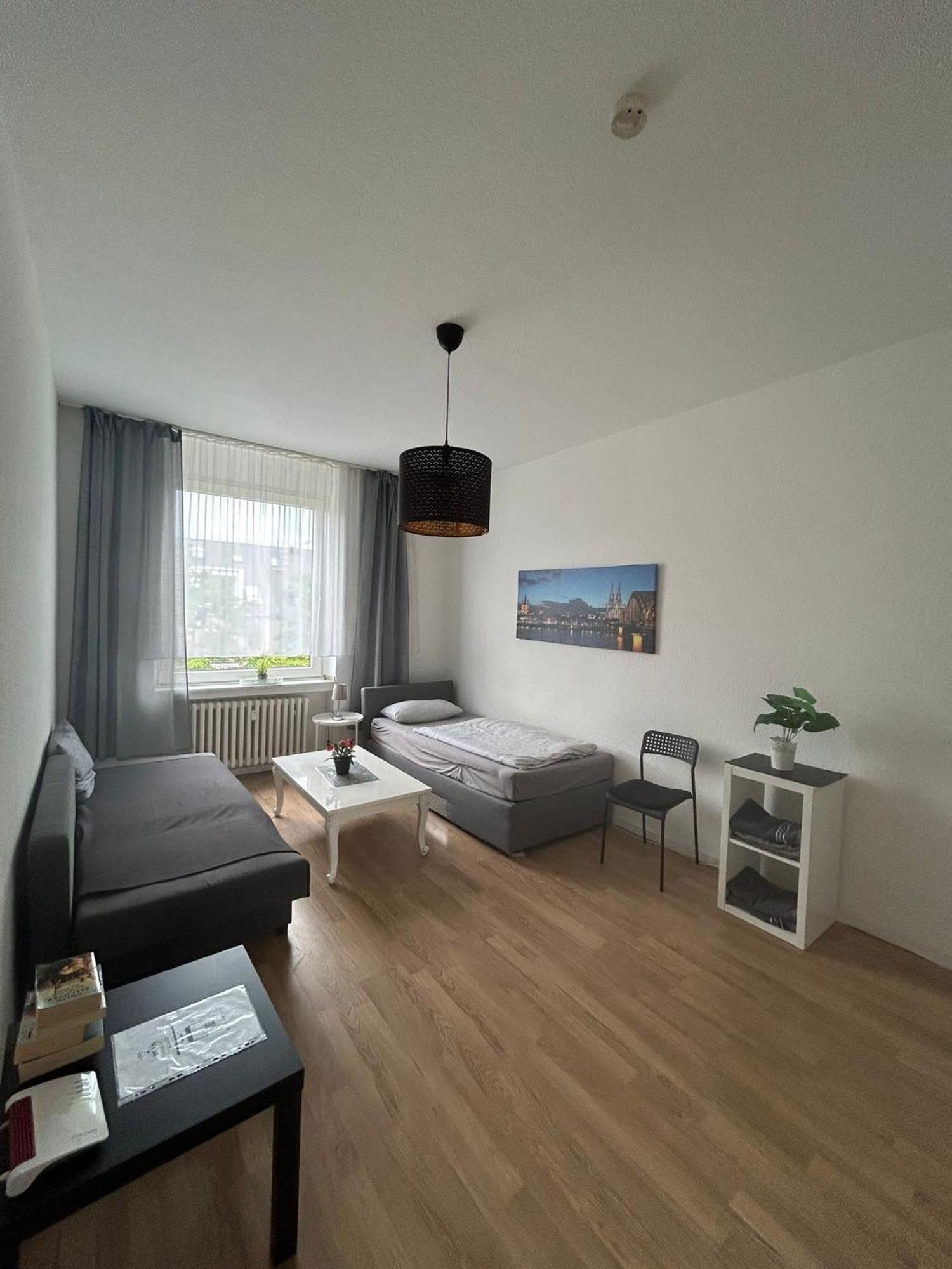 Wohnung In Koeln Exteriör bild